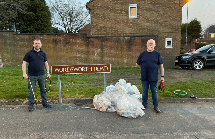 Your Willenhall Conservative team with the bags that they collected