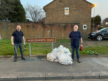 Your Willenhall Conservative team with the bags that they collected